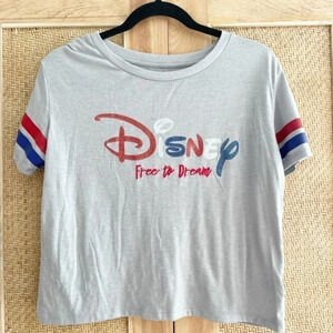 Disney Free to Dream Crop T-Shirt Size Large America  Embroidered 4th of July